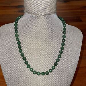 Vintage Jade Necklace ROC Republic of China 18 Inches Knotted